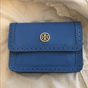 Blue Robinson Tory Burch crossbody bag!